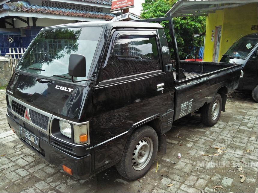 Jual Mobil Mitsubishi Colt L300 2015 L300 2.5 di Jawa 