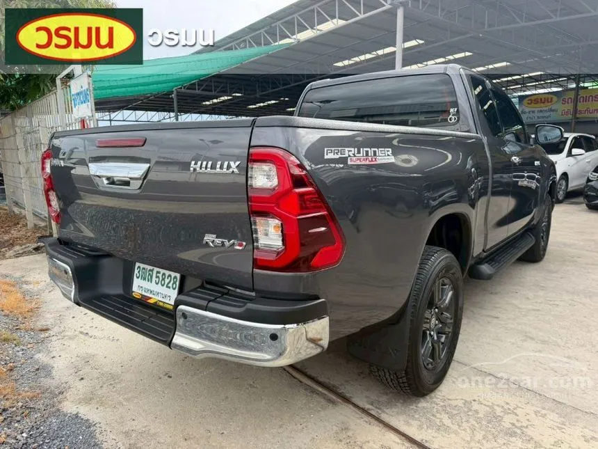 2022 Toyota HILUX REVO Prerunner Mid Smart Cab Pickup
