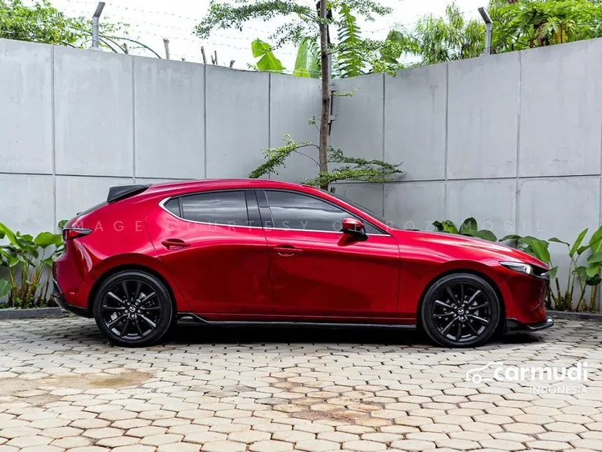 2025 Mazda 3 SKYACTIV-G Hatchback