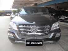 Mercedes Benz ML 350 AT. 2010. Hitam.