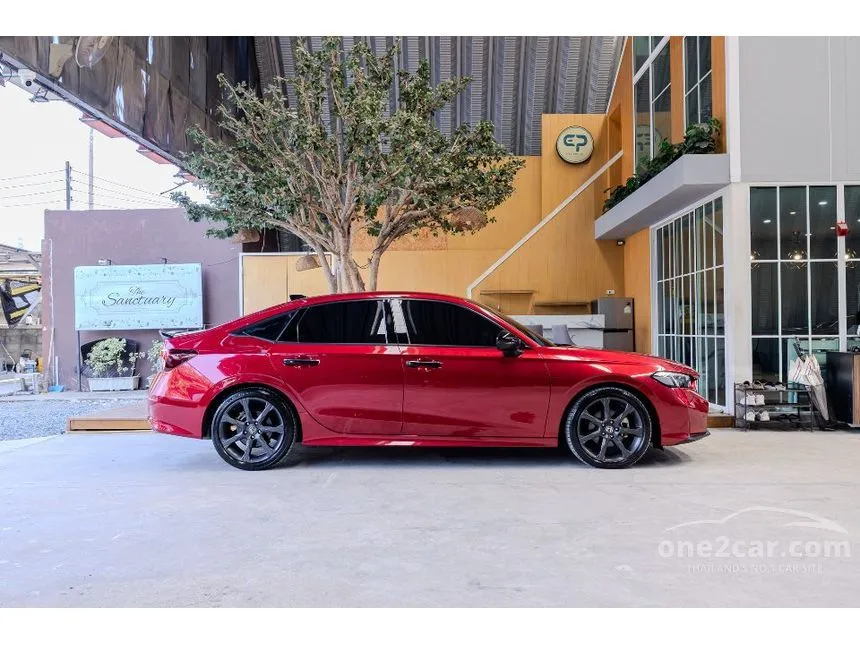 2025 Honda CIVIC e:HEV RS Sedan