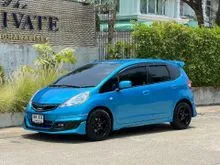 2012 Honda JAZZ 1.5 (ปี 08-14) V Hatchback