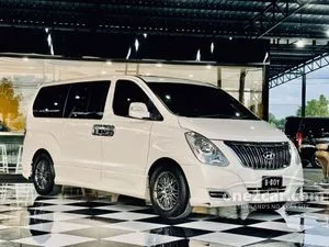 2017 Hyundai H-1 2.5 Limited II Van