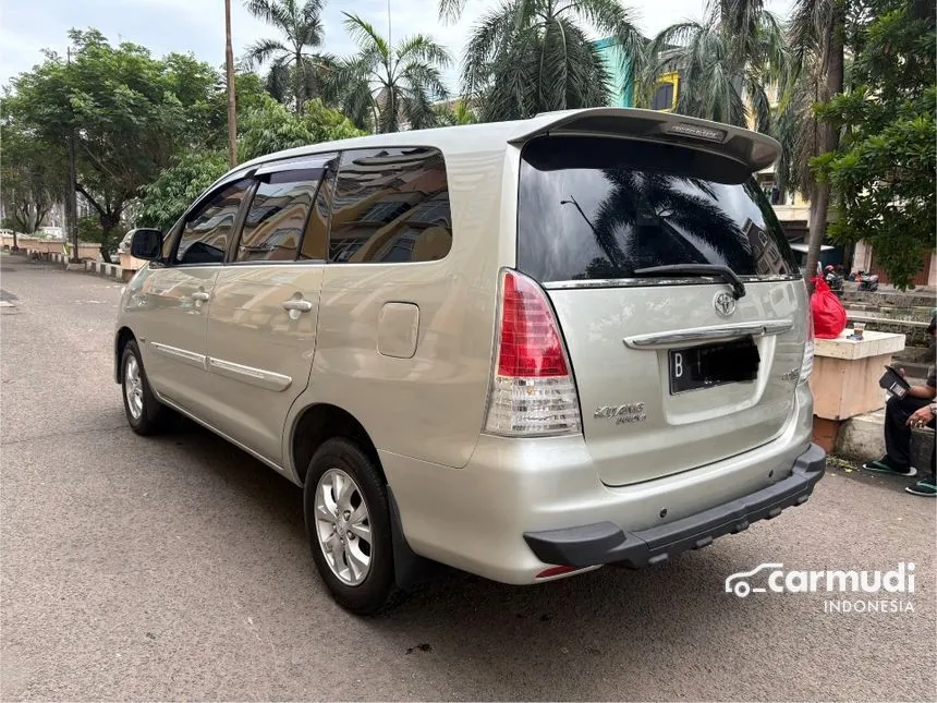 2011 Toyota Kijang Innova G MPV