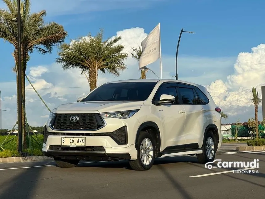 2023 Toyota Kijang Innova Zenix V (Premium Color) MPV