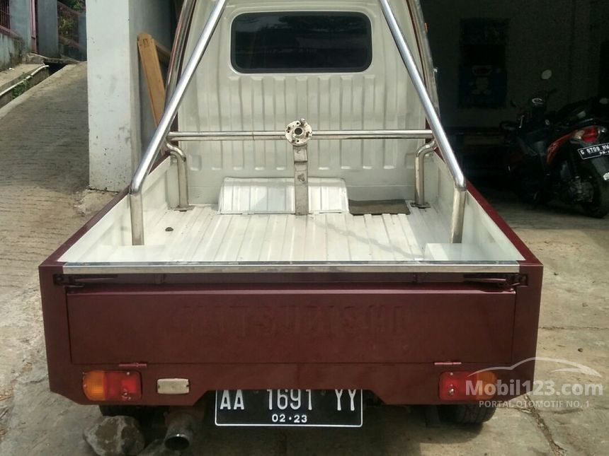 Jual Mobil  Mitsubishi JETSTAR 1987 1 0 di Jawa Tengah 