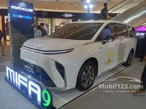 2026 MAXUS MIFA-9 Premium MPV