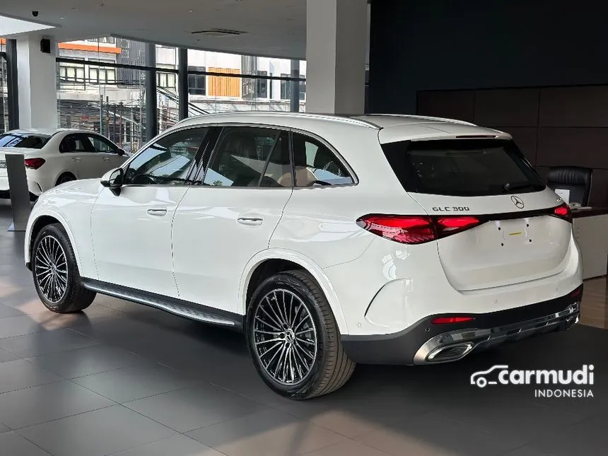 2024 Mercedes-Benz GLC300 AMG Line 4MATIC SUV