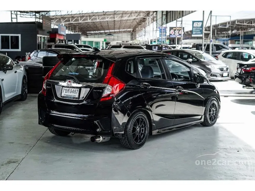 2016 Honda JAZZ SV Hatchback