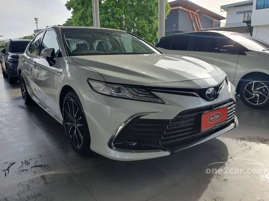 2022 Toyota Camry 2.5 (ปี 18-24) HEV Premium Luxury Sedan for sale on ...