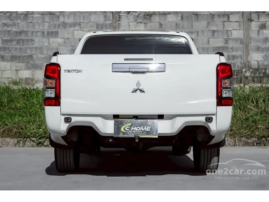 2021 Mitsubishi TRITON GLX Double Cab Pickup