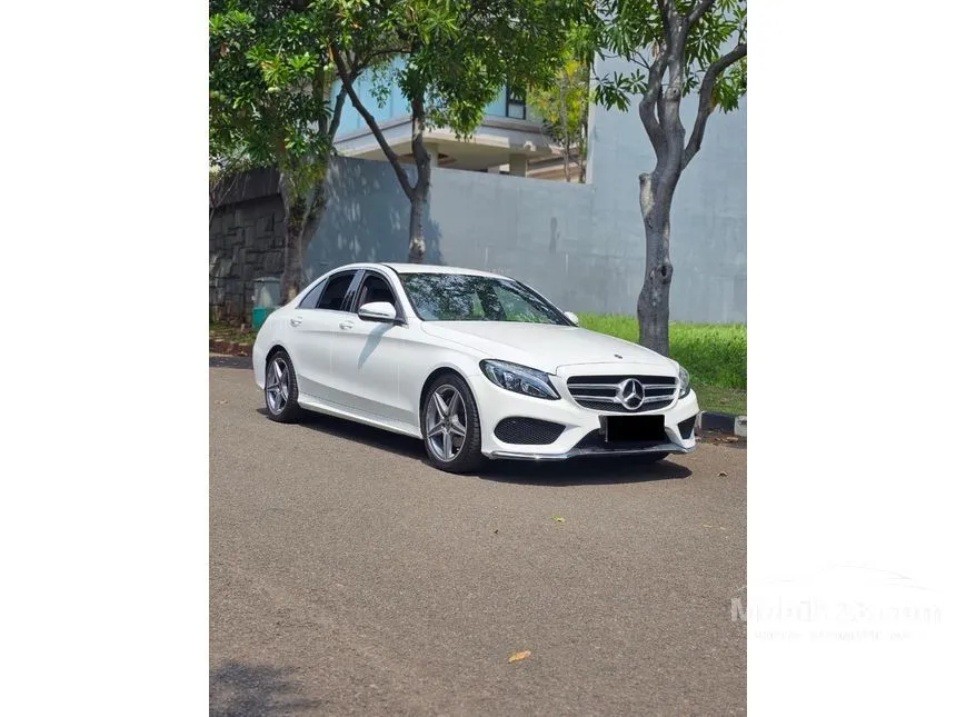 2018 Mercedes-Benz C200 AMG Line Sedan