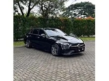 2023 Mercedes-Benz C300 2.0 AMG Line Sedan SANGAT TERAWAT BERGARANSI 2024 2022 C200 E300