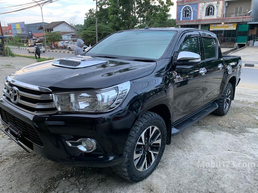 Jual Mobil  Toyota Hilux  2022 G 2 5 di Sulawesi Selatan 