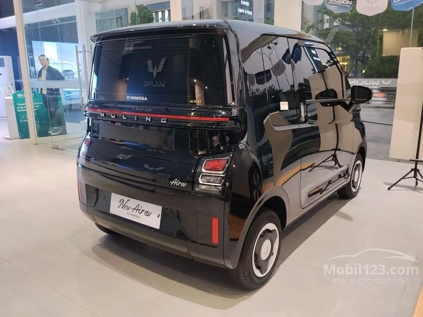2025 Wuling Air EV Lite 300KM Hatchback