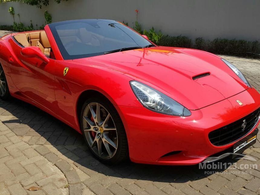Jual Mobil Ferrari California 2014 California T 3.9 di DKI Jakarta Automatic Convertible Merah ...