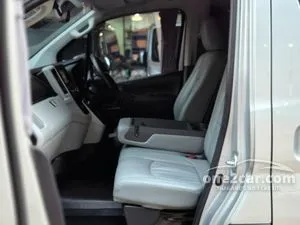 2020 Toyota Commuter 2.8 Van