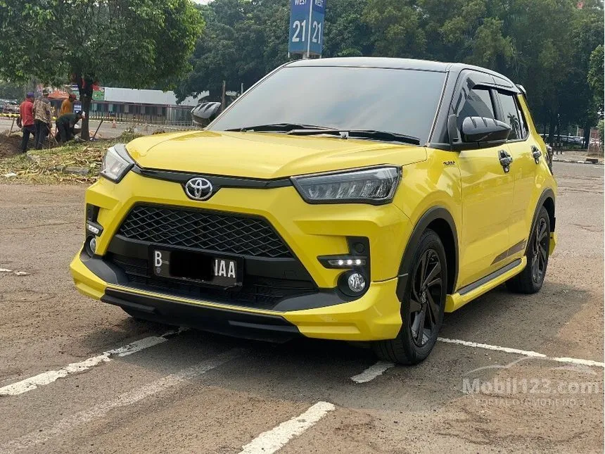 Jual Mobil Toyota Raize 2022 GR Sport 1.0 di DKI Jakarta Automatic Wagon Kuning Rp 229.000.000