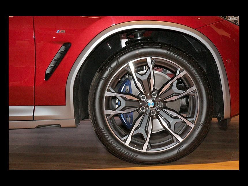 Sisi Dinamis dan Maskulin All-new BMW X4 25