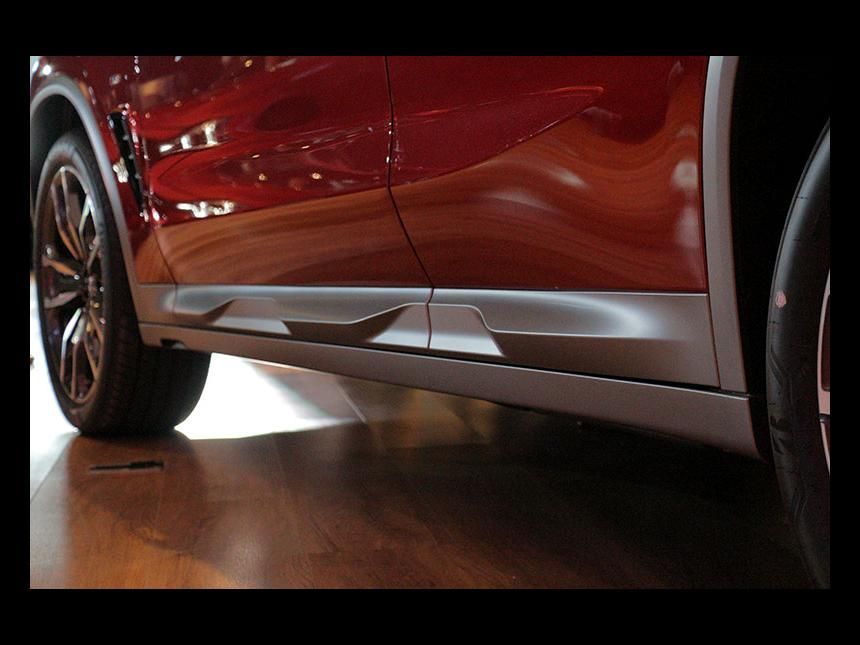 Sisi Dinamis dan Maskulin All-new BMW X4 8