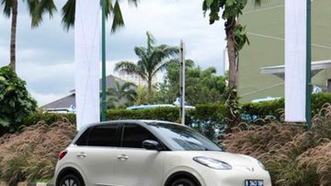 Ingin Mudik Pakai Mobil Listrik? Ini Keuntungan dan Kekurangannya