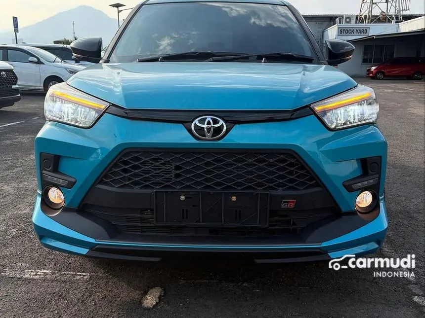 2025 Toyota Raize GR Sport (2 Tone) SUV