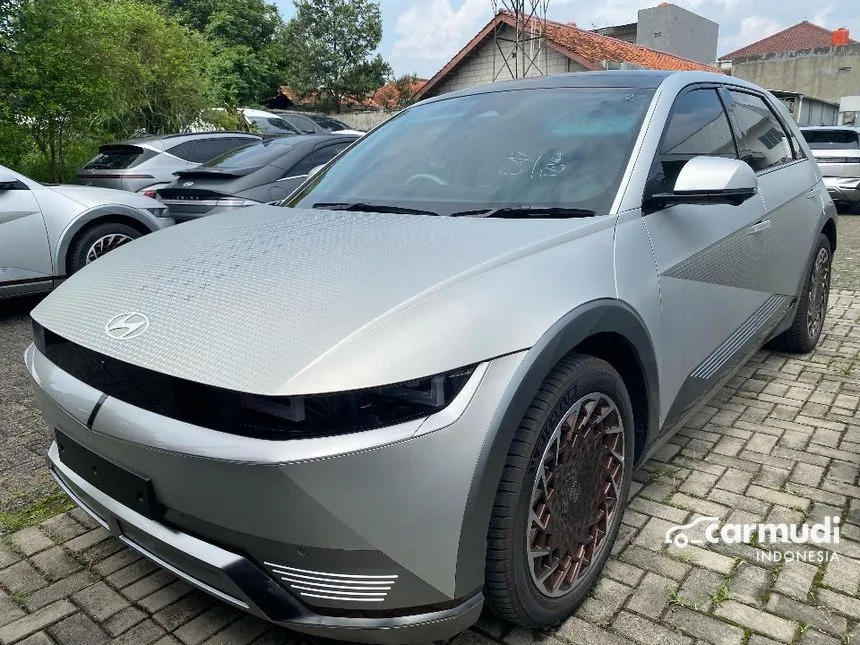 Jual Mobil Hyundai IONIQ 5 2024 Batik Edition di DKI Jakarta Automatic SUV Lainnya Rp 650.000.000