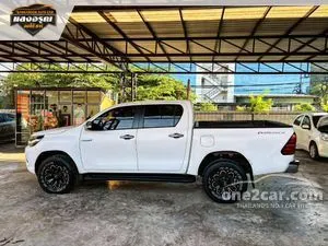 2017 Toyota HILUX REVO 2.4 E Prerunner Double Cab Pickup