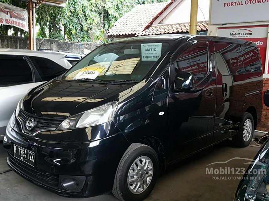 Jual Mobil Nissan Evalia 2012 XV 1.5 di Banten Automatic 