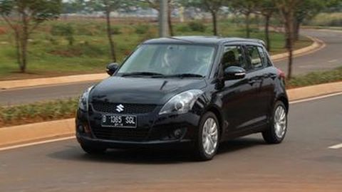 Merasakan Suzuki Swift GS