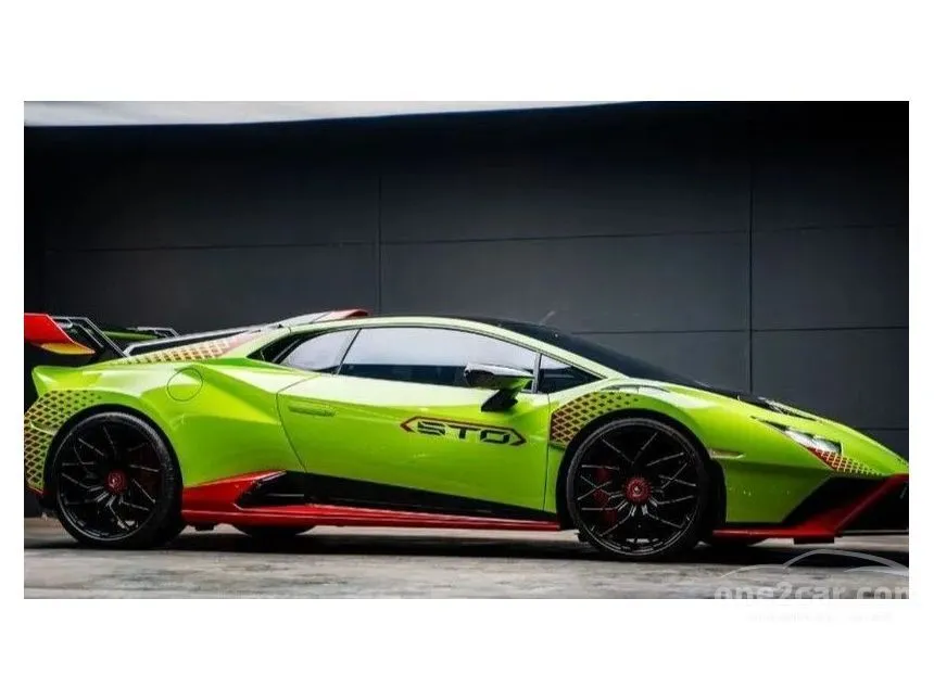 2022 Lamborghini HURACAN STO Coupe