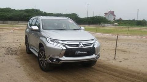 Mitsubishi Pajero Sport Bensin? Tunggu Saja!
