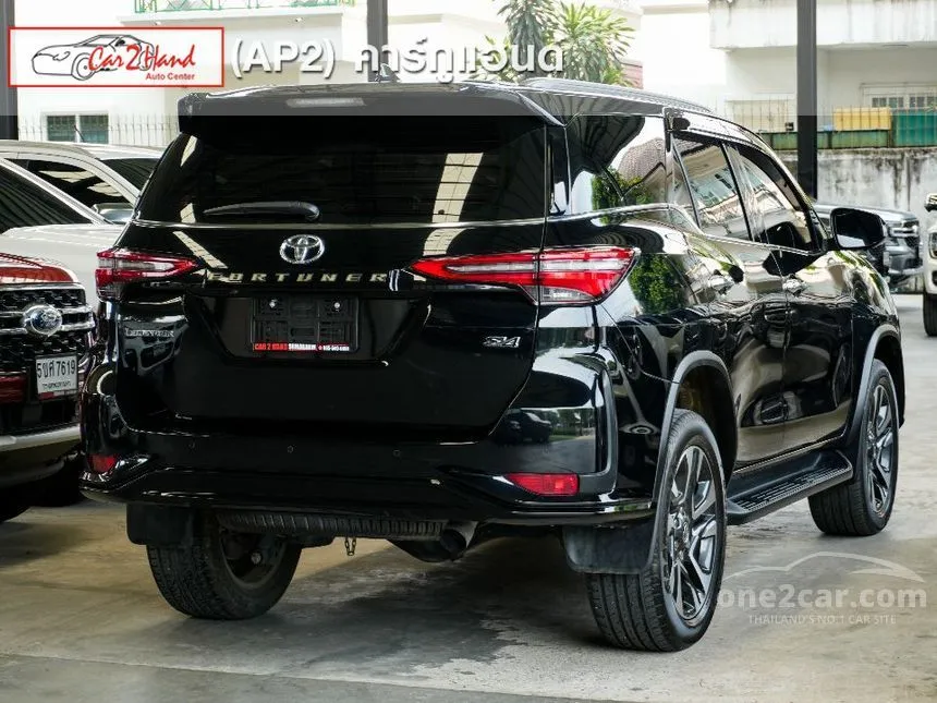 2024 Toyota FORTUNER Legender SUV