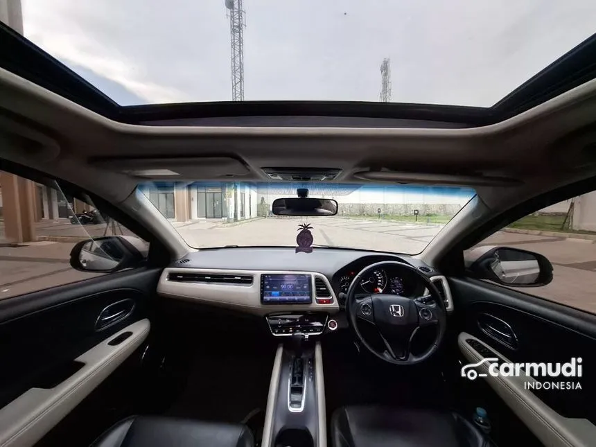 2015 Honda HR-V Prestige SUV