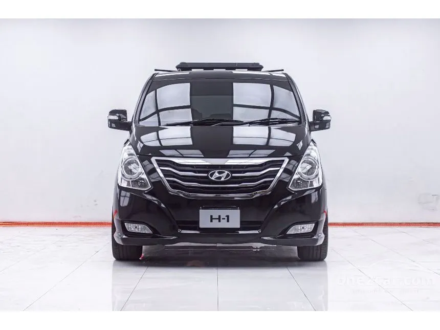 2016 Hyundai H-1 Elite Van