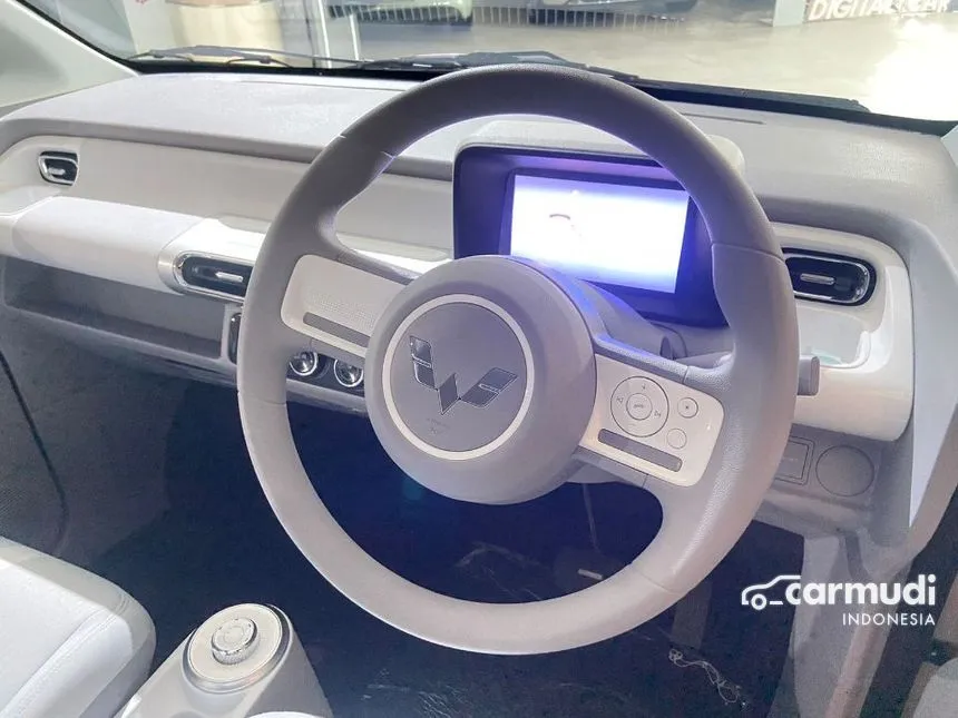 2024 Wuling EV Air ev Standard Range Hatchback