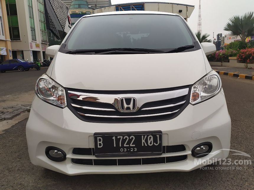  Jual  Mobil  Honda  Freed  2013 S 1 5 di DKI Jakarta  Automatic 