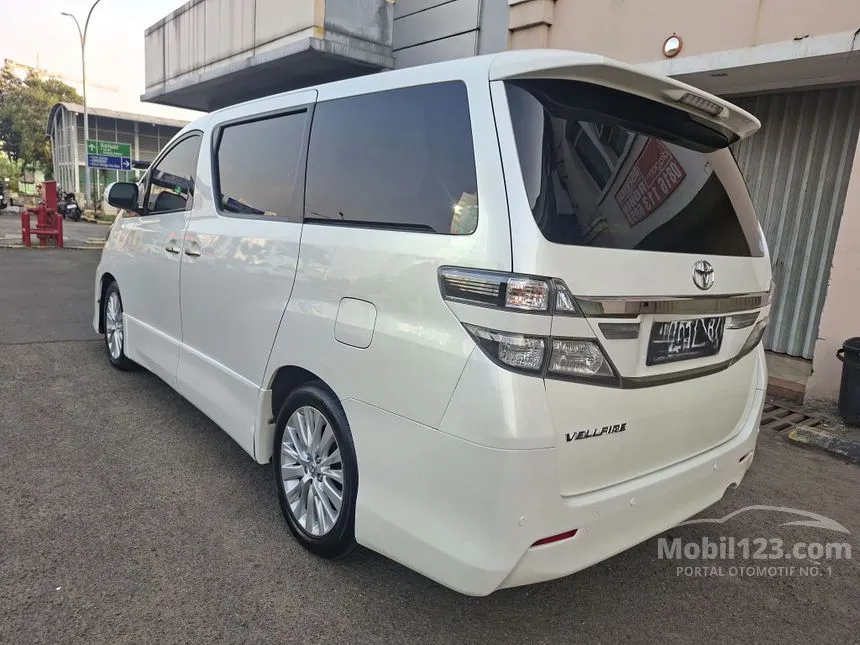 2014 Toyota Vellfire Z MPV