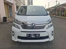 2014 Toyota Vellfire 2.4 Z MPV