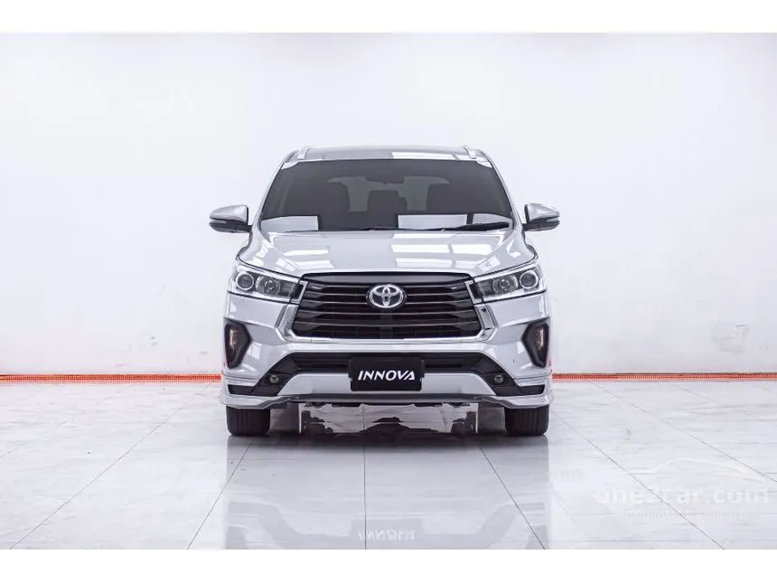 2022 Toyota INNOVA Crysta Wagon