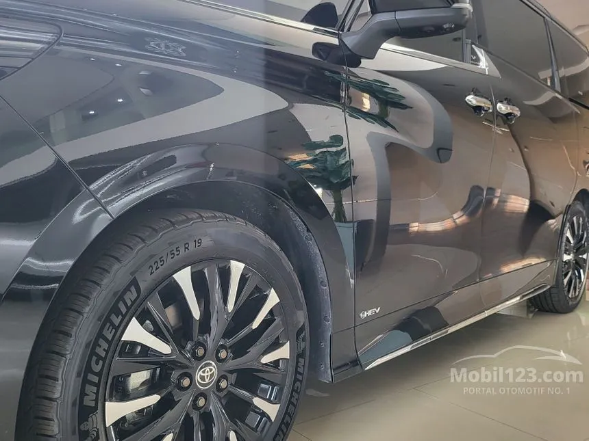 2025 Toyota Vellfire HEV VIP (Non Premium Color) MPV