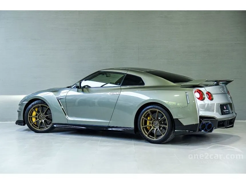 2024 Nissan GT-R T-Spec Coupe