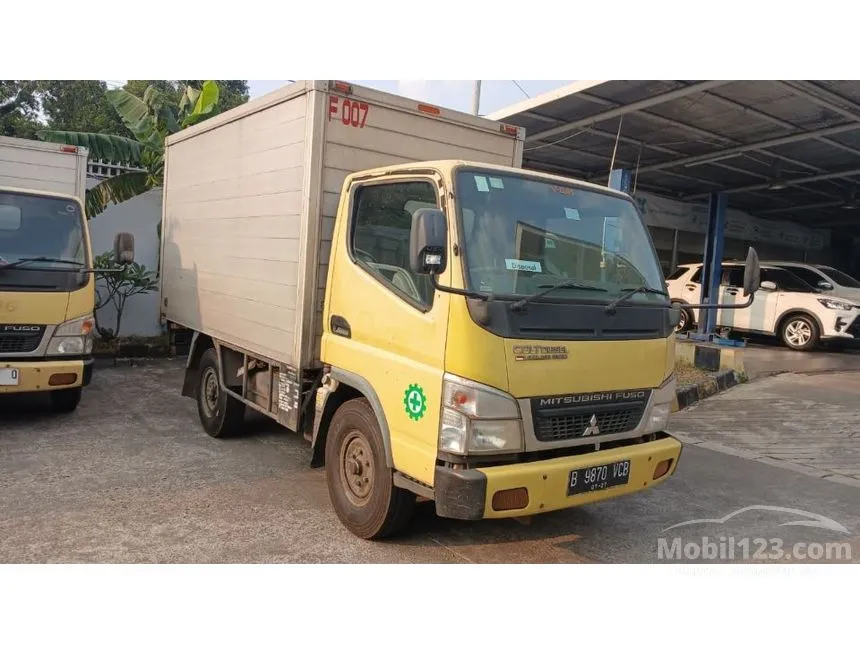 2017 Mitsubishi Colt Diesel FE SHD Truck
