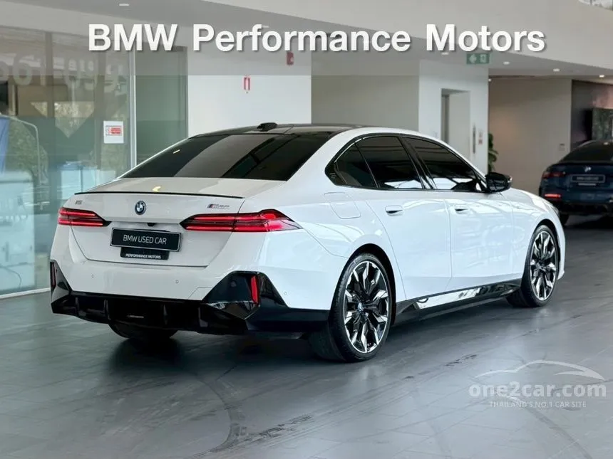 2023 BMW i5 M60 xDrive Sedan