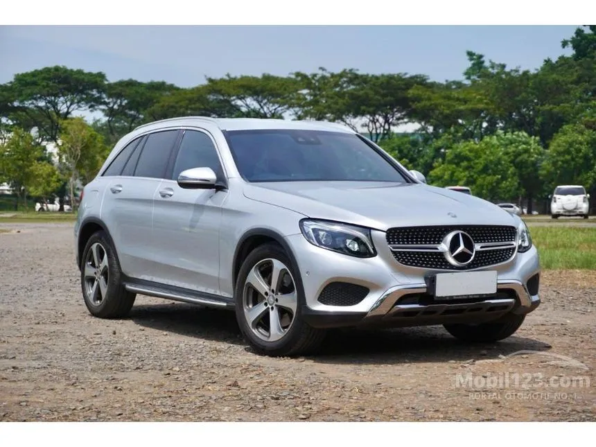 2015 Mercedes-Benz GLC250 Exclusive 4MATIC SUV
