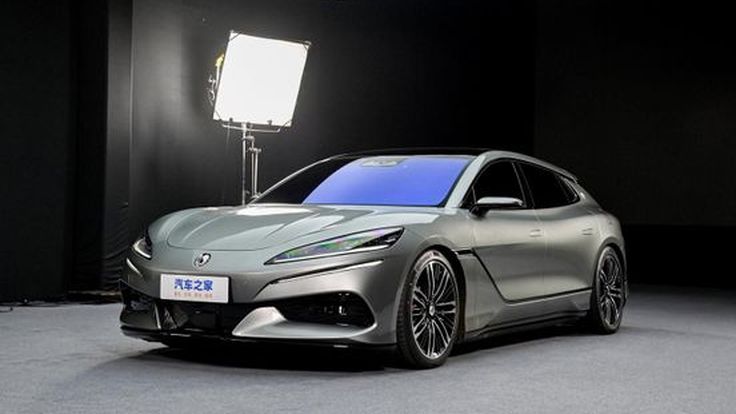 Denza Z9 GT รถยนต์ไฟฟ้า ความร่วมมือ Mercedes-Benz และ BYD 