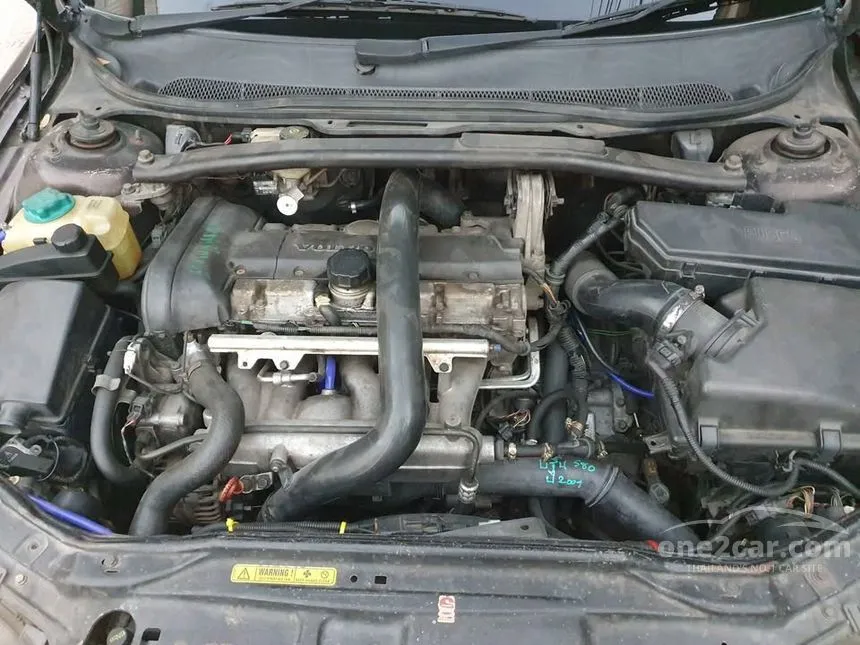 2001 Volvo V70 XC Wagon