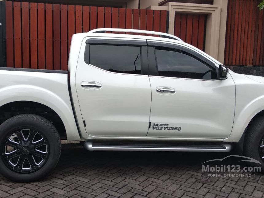 Jual Mobil Nissan Navara 2017 NP300 VL 2.5 di Jawa Timur Automatic Pick 