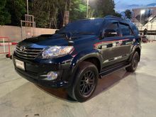 2015 Toyota Fortuner 2.5 (ปี 12-15) V SUV AT