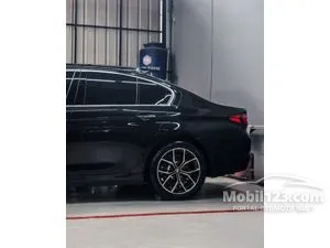 2019 BMW 530i 2.0 M Sport Sedan